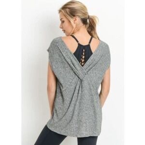 Mind Code Womens Twist Back Top Heathered Gray‎ Size S Casual Tee Workout Mono B